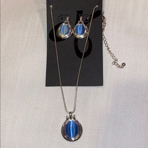 matching blue stone necklace and earring set